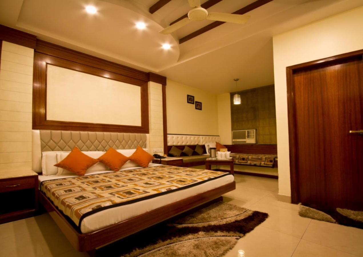 The Aster Karol Bagh Homely Atmosphere Nueva Delhi Exterior foto