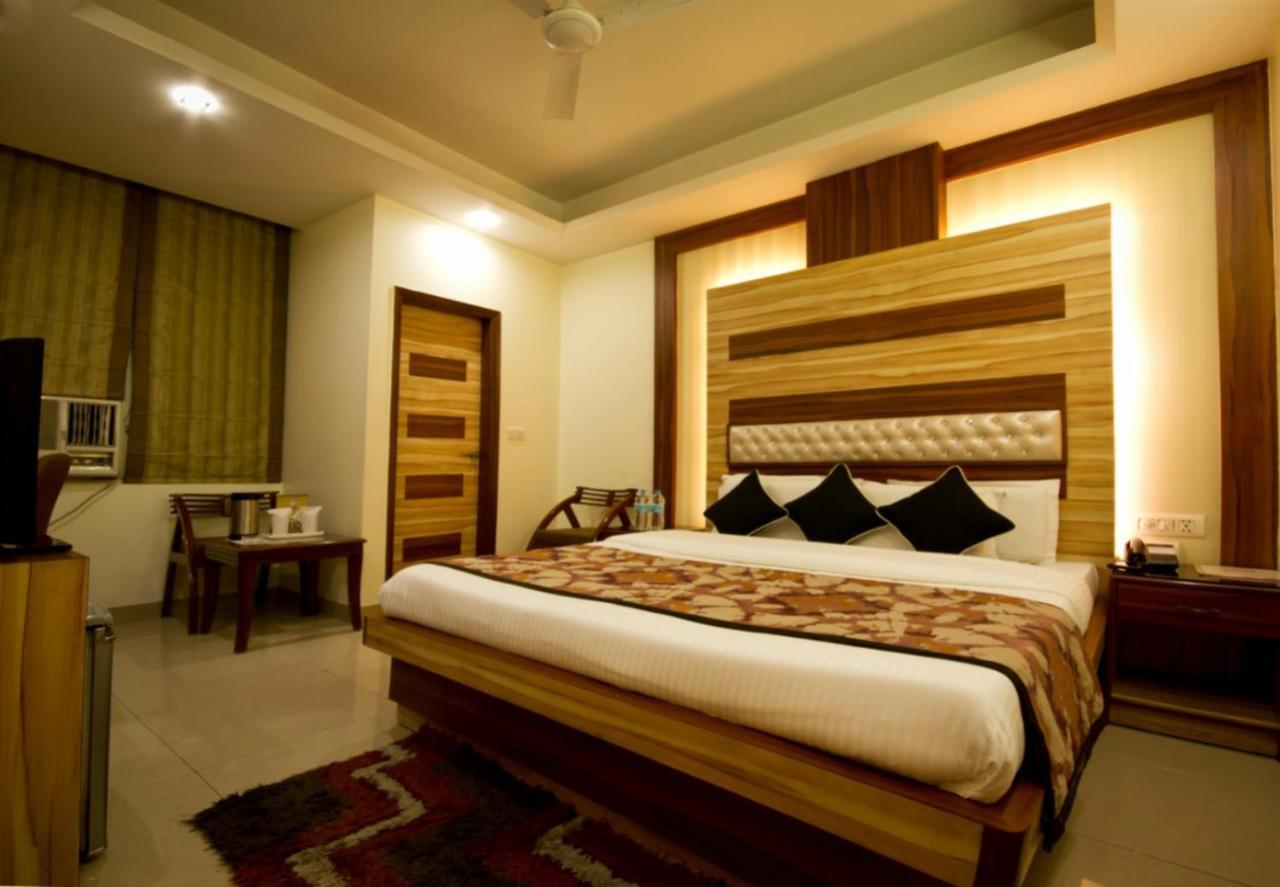The Aster Karol Bagh Homely Atmosphere Nueva Delhi Exterior foto