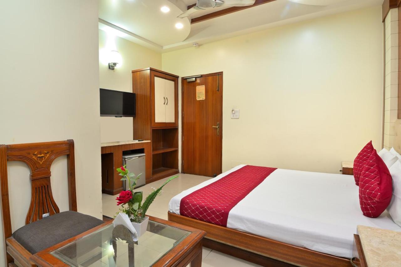 The Aster Karol Bagh Homely Atmosphere Nueva Delhi Exterior foto