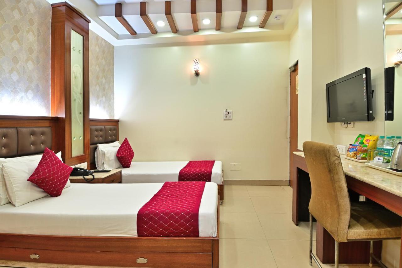 The Aster Karol Bagh Homely Atmosphere Nueva Delhi Exterior foto