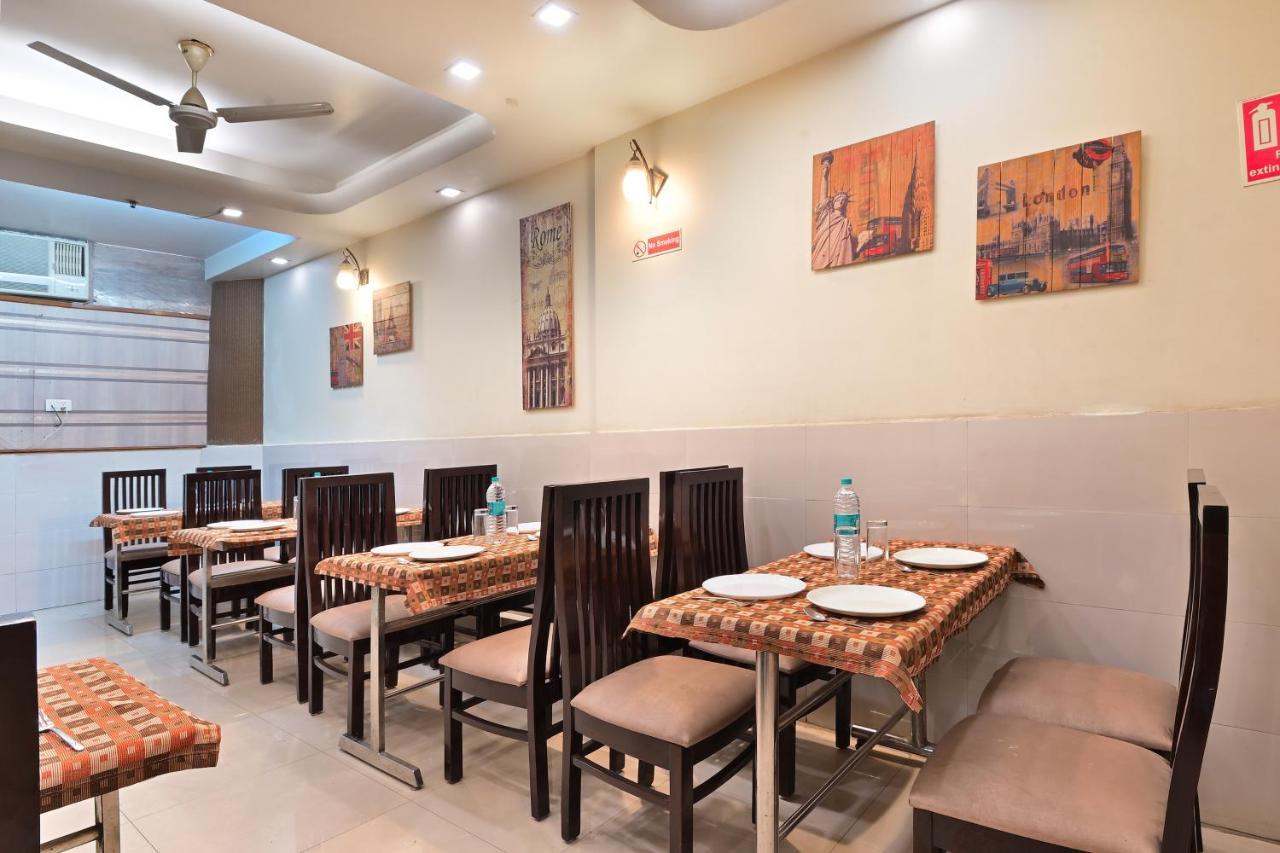 The Aster Karol Bagh Homely Atmosphere Nueva Delhi Exterior foto